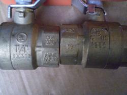 WOLVERINE BRASS BALL VALVES. NOT SURE IF BRASS OR BRONZE. THEY OPEN 